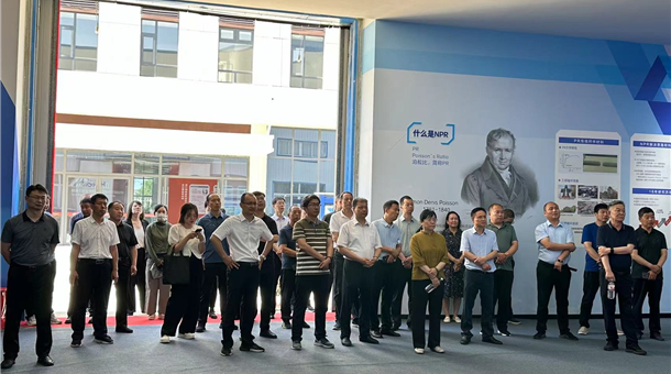 河南省科协党组成员、副主席王继芬一行到科学家精神教育基地、隧道工程灾变防控与智能建养全国重点实验室、He-bolt（何氏钢）生产基地参观考察